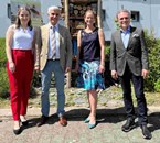 v.l. Mosel Weinkönigin Alice Gundlach , Norbert Müller Leiter Dienstleistungszentrum Ländlicher Raum Mosel , Dr. Sonja Christ-Brendemühl , Moderatorin und ehem deutsche Weinkönigin ( Universität Koblenz-Landau) und NatureLife Präsident C-P Hutter bei der Eröffnung der Woche der Artenvielfalt in Bernkastel-Kues.